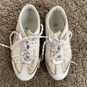 Nfinity Evolution cheer shoes